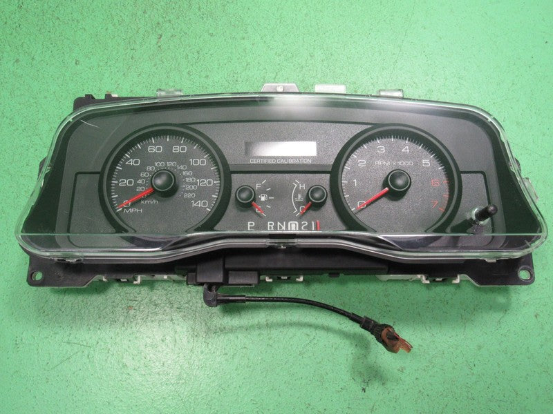 09-11 CROWN VICTORIA P71 INSTRUMENT GAUGE CLUSTER SPEEDO TACH MILEAGE 