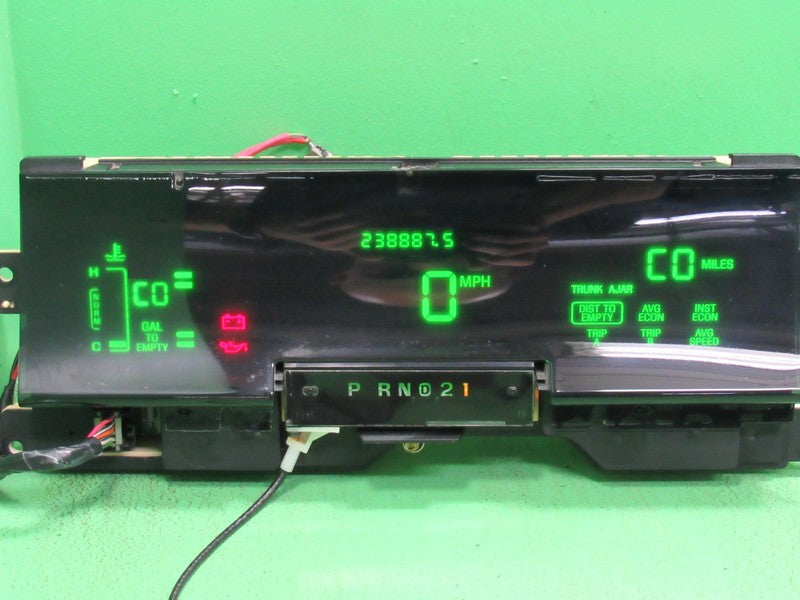 98-99 CROWN VIC GRAND MARQUIS DIGITAL INSTRUMENT GAUGE CLUSTER SPEEDO 