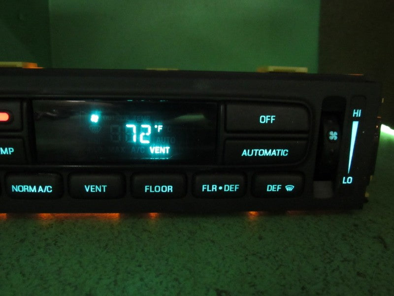 96-97 TOWN CAR EATC AUTOMATIC CLIMATE HEATER CONTROL F7VH-19C933-AA RE