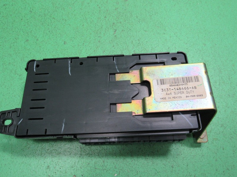 02-03 F250 F350 SD EXCURSION TCCM TRANSFER CASE MODULE 3C3T-14B205-AB 