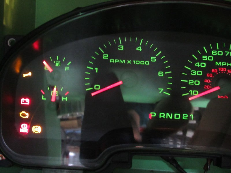 06 F150 XL XLT STX INSTRUMENT GAUGE CLUSTER GAUGES SPEEDO TACH MILEAGE