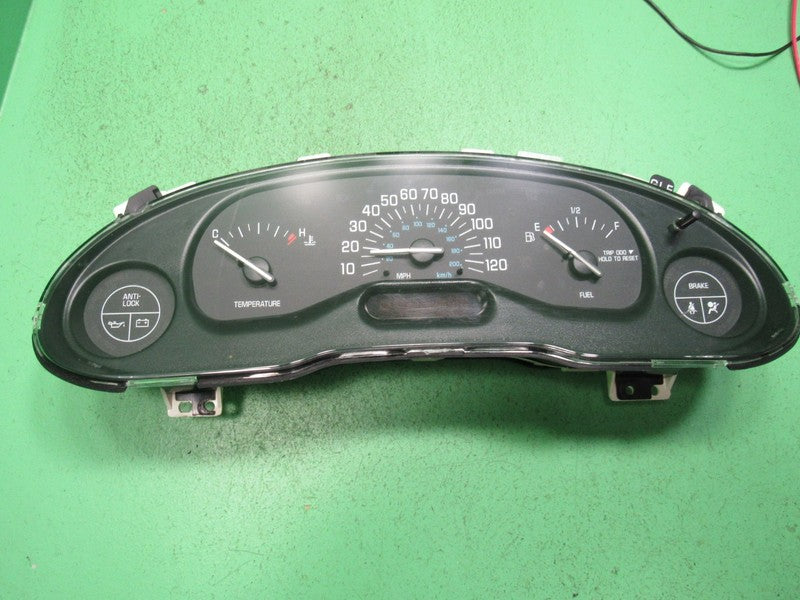99-05 BUICK CENTURY INSTRUMENT GAUGE CLUSTER GAUGES SPEEDO MILEAGE PRO