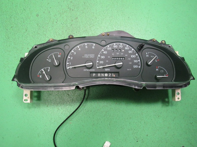 96-97 EXPLORER RANGER INSTRUMENT GAUGE CLUSTER SPEEDOMETER TACH 225K R