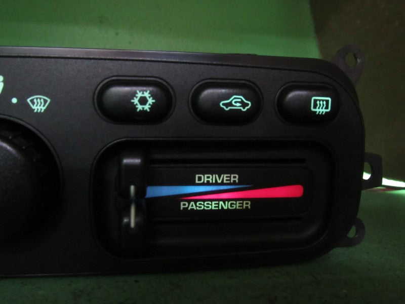 55056323AC 02-05 RAM TRUCK DUAL ZONE A/C HEATER CLIMATE TEMP CONTROL R