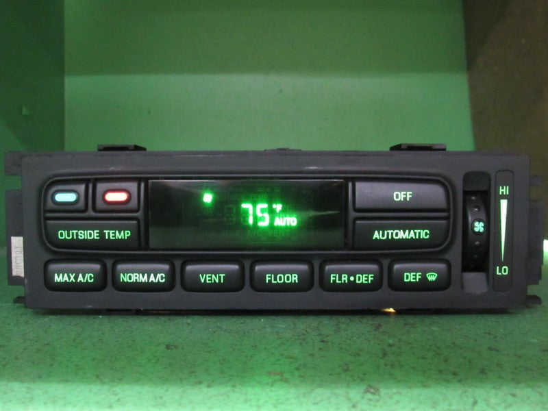 03-11 CROWN VIC EATC AUTOMATIC CLIMATE HEATER CONTROL 3W7H-19C933-AB R