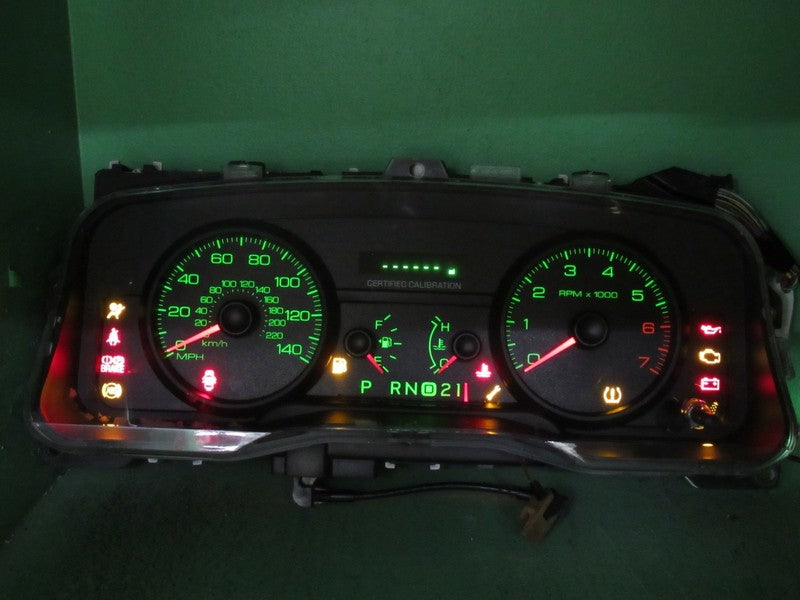 09-11 CROWN VICTORIA P71 INSTRUMENT GAUGE CLUSTER SPEEDO TACH MILEAGE 