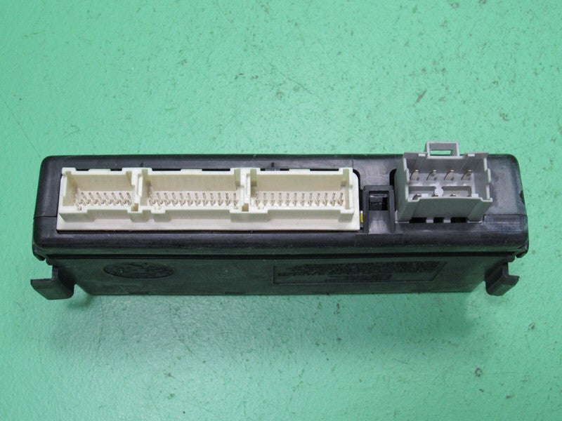 24421229 00 SATURN LS2 V6 BCM BODY CONTROL MODULE TESTED 175K MILES VE