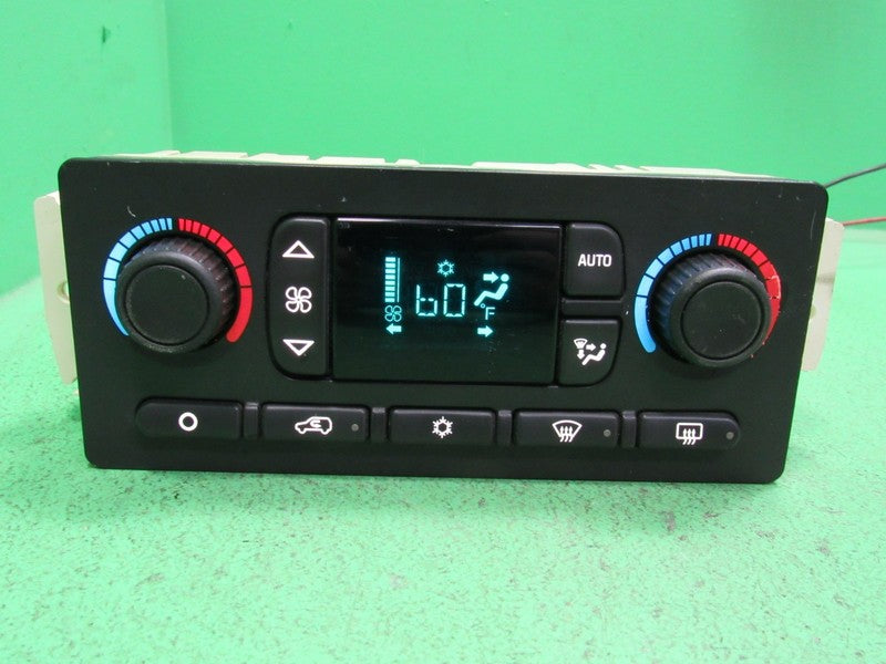 15107730 TAHOE ESCALADE SILVERADO AC DIGITAL CLIMATE TEMP CONTROL LED 