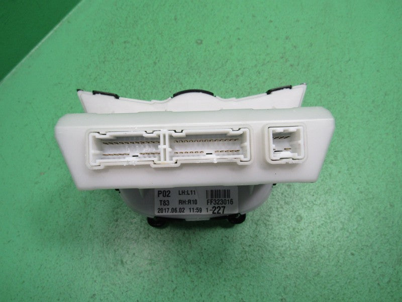 97250-2V520 16-17 VELOSTER AC HEATER CLIMATE TEMPERTURE CONTROL REBUIL