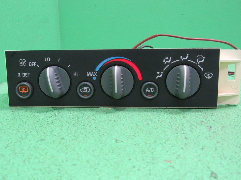 96-00 C/K TAHOE YUKON SUBURBAN AC HEATER CLIMATE TEMPERATURE CONTROL R