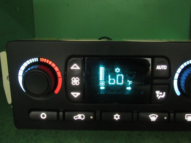 15107730 TAHOE ESCALADE SILVERADO AC DIGITAL CLIMATE TEMP CONTROL LED 