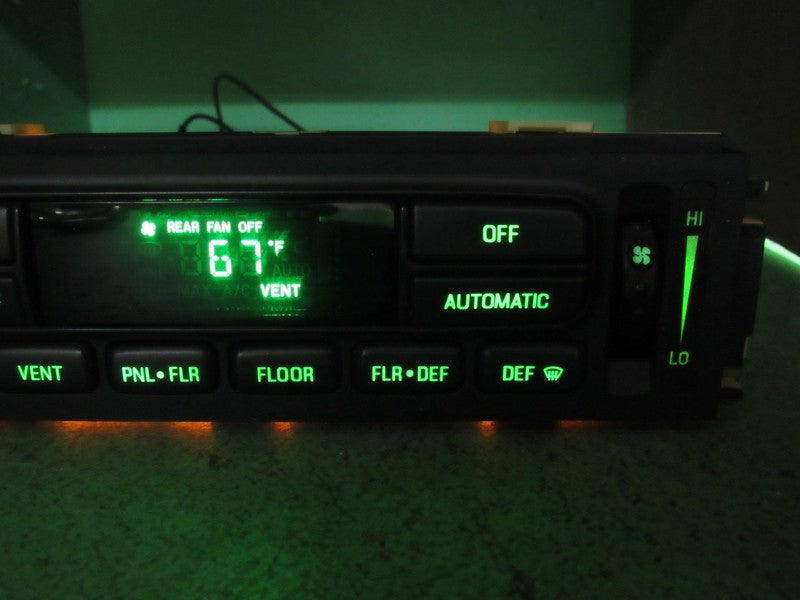 99-01 EXPLORER EATC AUTOMATIC CLIMATE HEATER CONTROL XL2H-19C933-AB RE