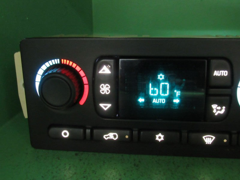 15107730 TAHOE ESCALADE SILVERADO AC DIGITAL CLIMATE TEMP CONTROL LED 