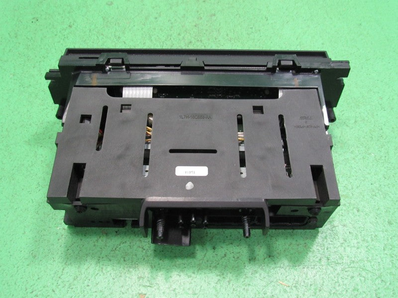 03-11 CROWN VIC EATC AUTOMATIC CLIMATE HEATER CONTROL 6W7H-19C933-AA R