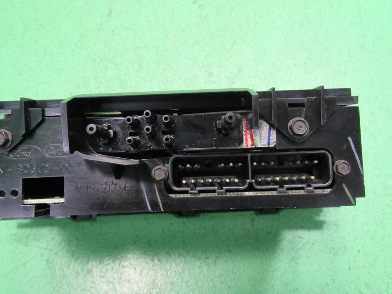 01-02 CROWN VIC EATC AUTOMATIC CLIMATE HEATER CONTROL 1W7H-19C933-AA R