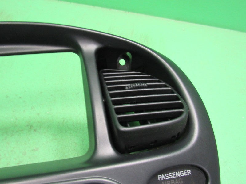 05-07 SEQUOIA A/C CLIMATE HEATER CONTROL BEZEL VENTS 84010-0C542 REBUI