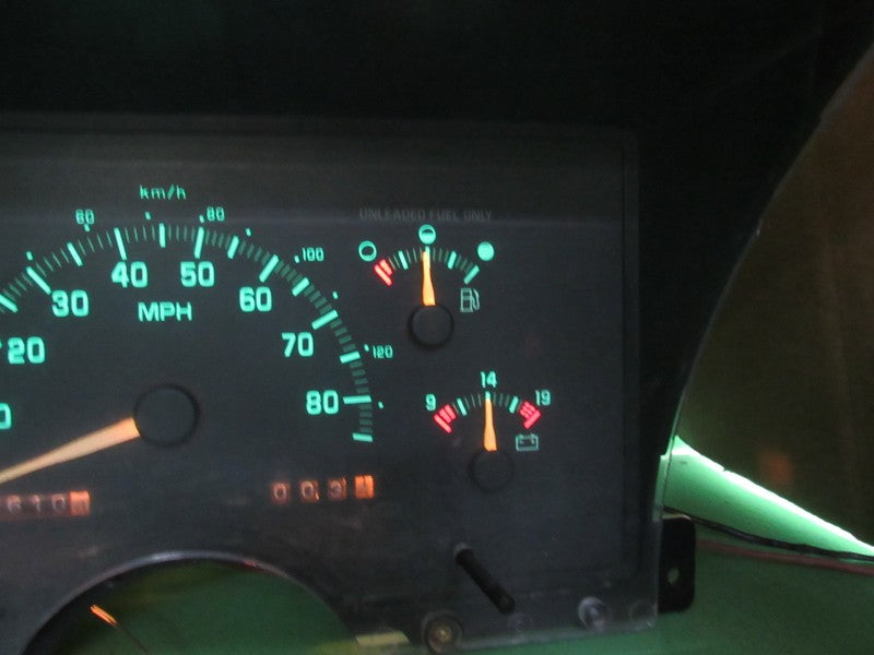 92-93 C/K TRUCK SUBURBAN YUKON INSTRUMENT GAUGE CLUSTER SPEEDO 332k RE