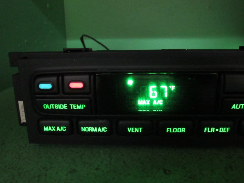 03-11 CROWN VIC EATC AUTOMATIC CLIMATE HEATER CONTROL 6W7H-19C933-AA R