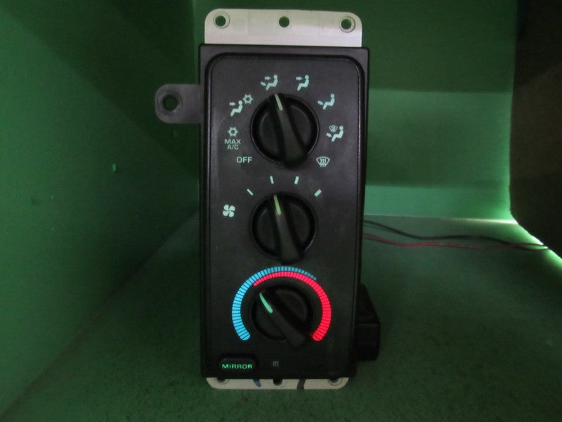 55056702AD 99-02 DODGE RAM A/C AC HEATER MANUAL CLIMATE TEMP CONTROL R