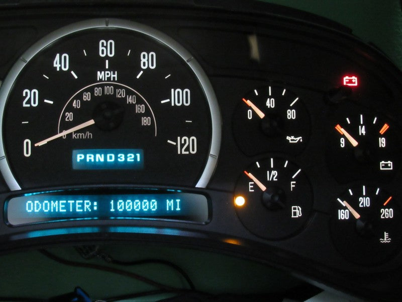 03-04 CADILLAC ESCALADE INSTRUMENT GAUGE CLUSTER SPEEDO MILEAGE PROG R