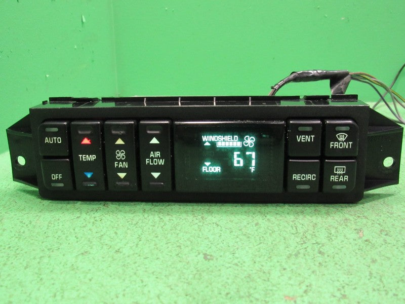 16202304 97-05 BUICK PARK AVE AC DIGITAL CLIMATE TEMPERATURE CONTROL R