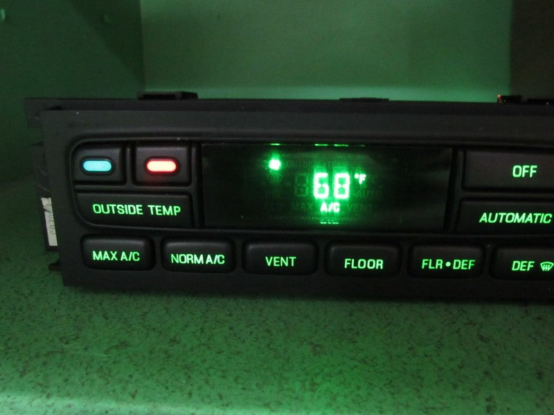 03-11 CROWN VIC EATC AUTOMATIC CLIMATE HEATER CONTROL 3W7H-19C933-AB R