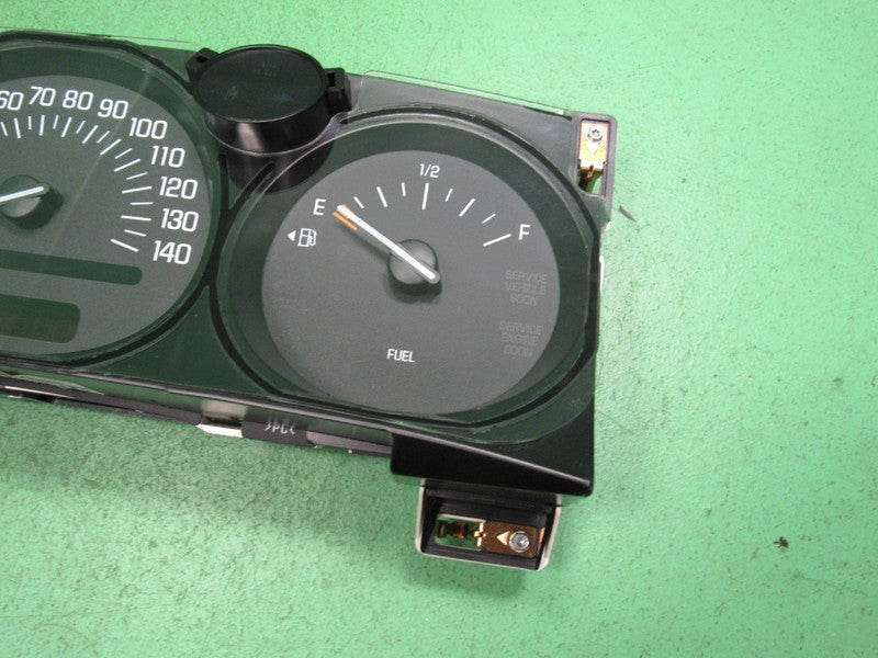 02-05 BUICK LESABRE INSTRUMENT GAUGE CLUSTER GAUGES SPEEDO MILEAGE PRO