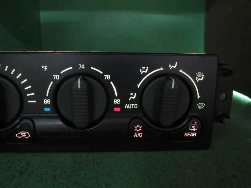 15060162 00-02 TAHOE SILVERADO YUKON A/C AUTO CLIMATE TEMP CONTROL REB