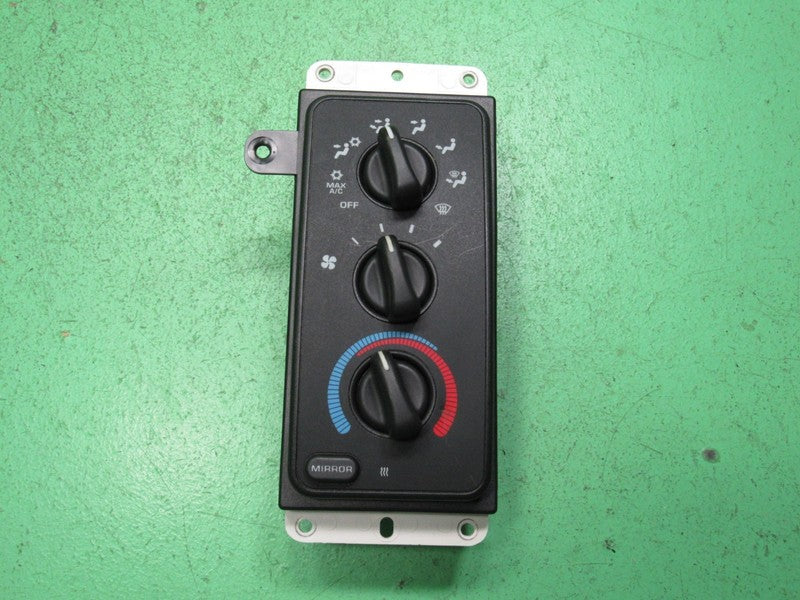 55056702AD 99-02 DODGE RAM A/C AC HEATER MANUAL CLIMATE TEMP CONTROL R