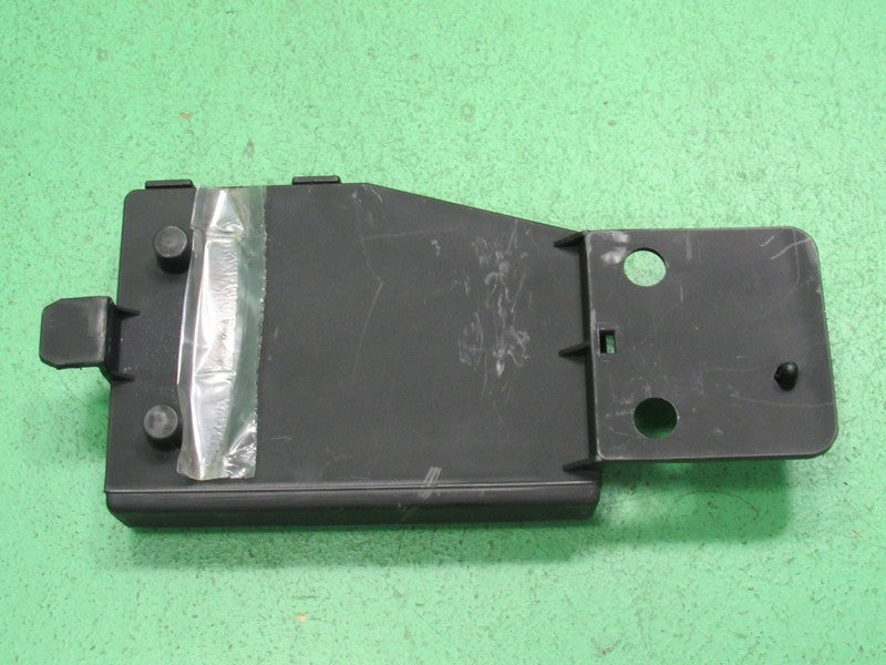 04 COLORADO CANYON BCM BODY CONTROL MODULE VIN AND MILEAGE PROGRAMMED 