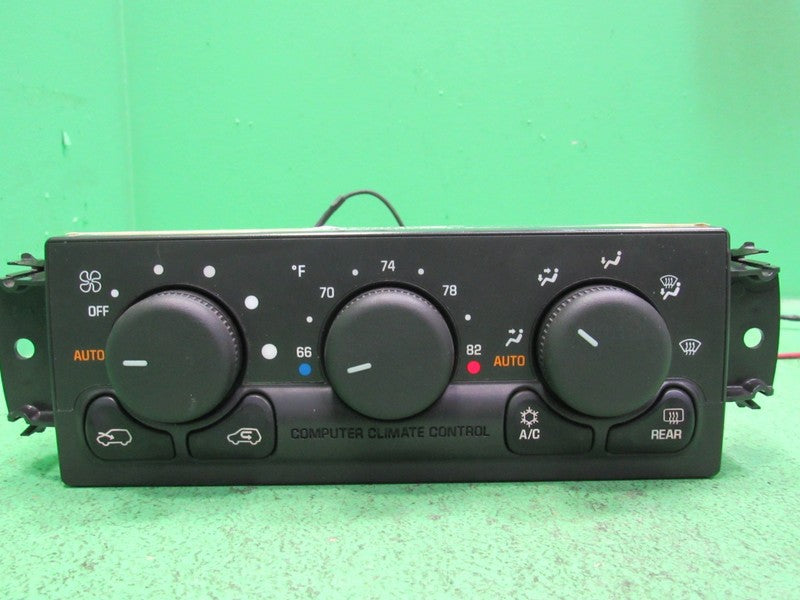 15126605 02 CADILLAC ESCALADE A/C AUTO CLIMATE TEMP CONTROL REBUILT 23