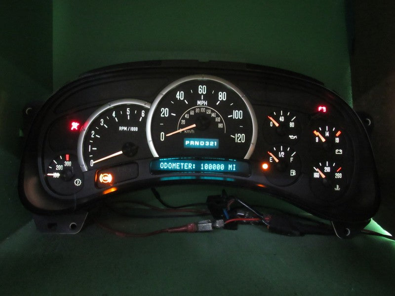 03-04 CADILLAC ESCALADE INSTRUMENT GAUGE CLUSTER SPEEDO MILEAGE PROG R
