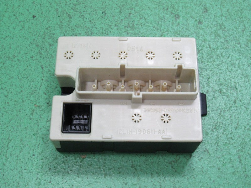 03-06 NAVIGATOR AC CLIMATE CONTROL VACUUM MODULE 2L1H-19D611-AA REBUIL