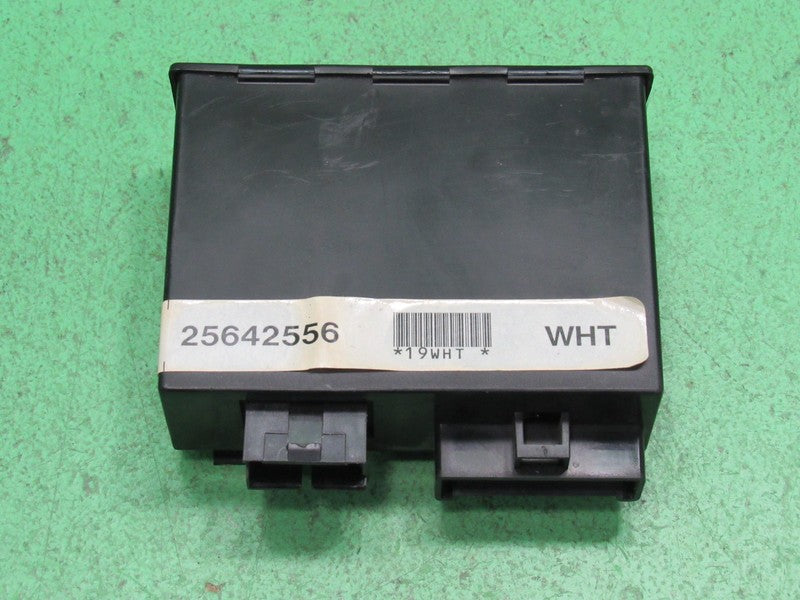 97 BUICK LESABRE SENTINEL HEADLIGHT LIGHTING CONTROL MODULE 25642556 R
