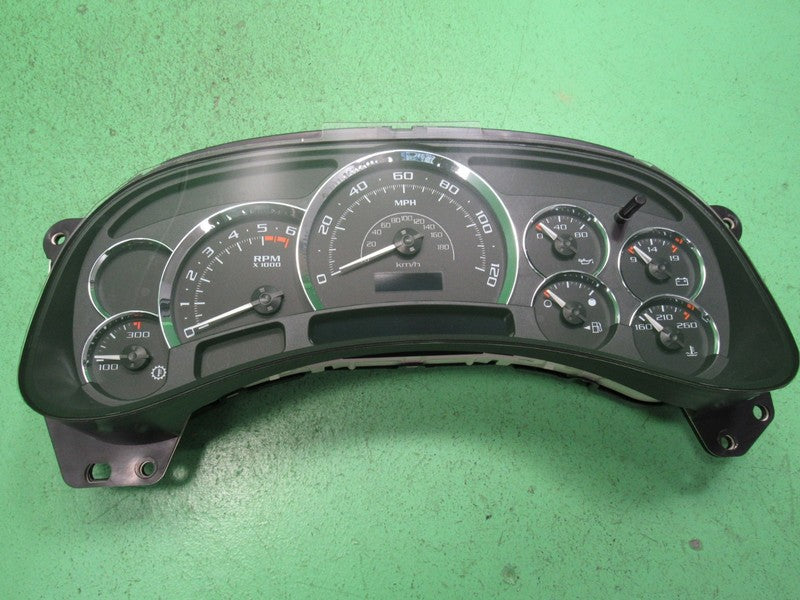 03-04 CADILLAC ESCALADE INSTRUMENT GAUGE CLUSTER SPEEDO MILEAGE PROG R