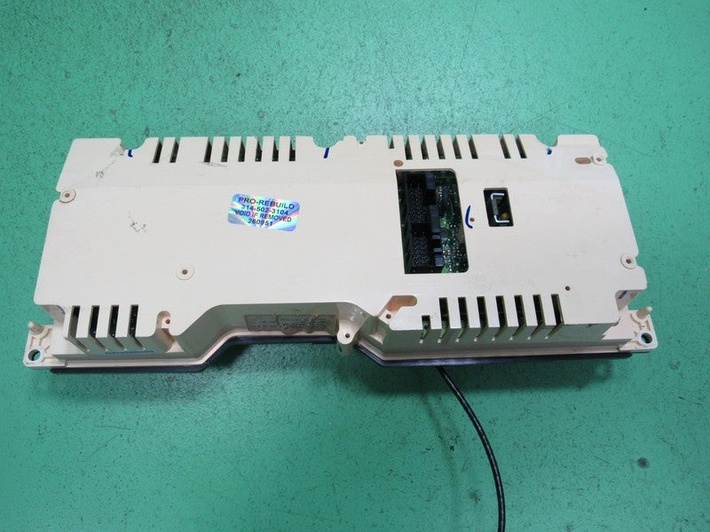 01-02 CROWN VIC GRAND MARQUIS DIGITAL INSTRUMENT GAUGE CLUSTER SPEEDO 
