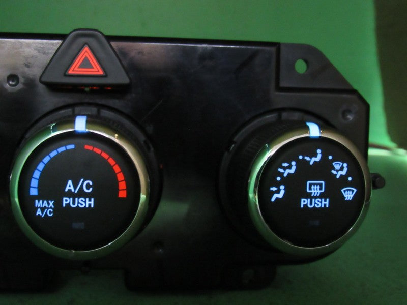68268190AA 13-18 RAM TRUCK A/C HEATER CLIMATE TEMPERTURE CONTROL TESTE