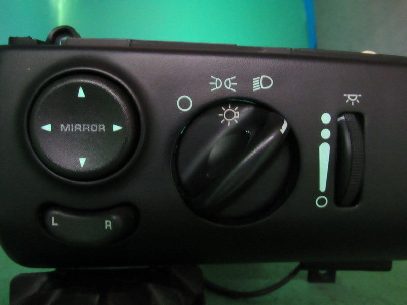 96-00 CARAVAN VOYAGER HEADLIGHT DIMMER MIRROR SWITCH AUTO BLACK REBUIL