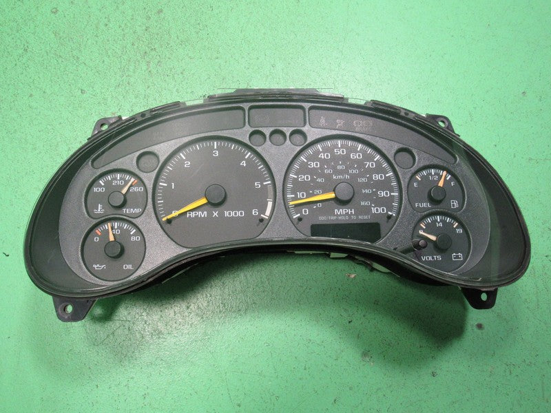 01-04 S-10 SONOMA 4.3 MT INSTRUMENT GAUGE CLUSTER SPEEDO TACH MILEAGE 