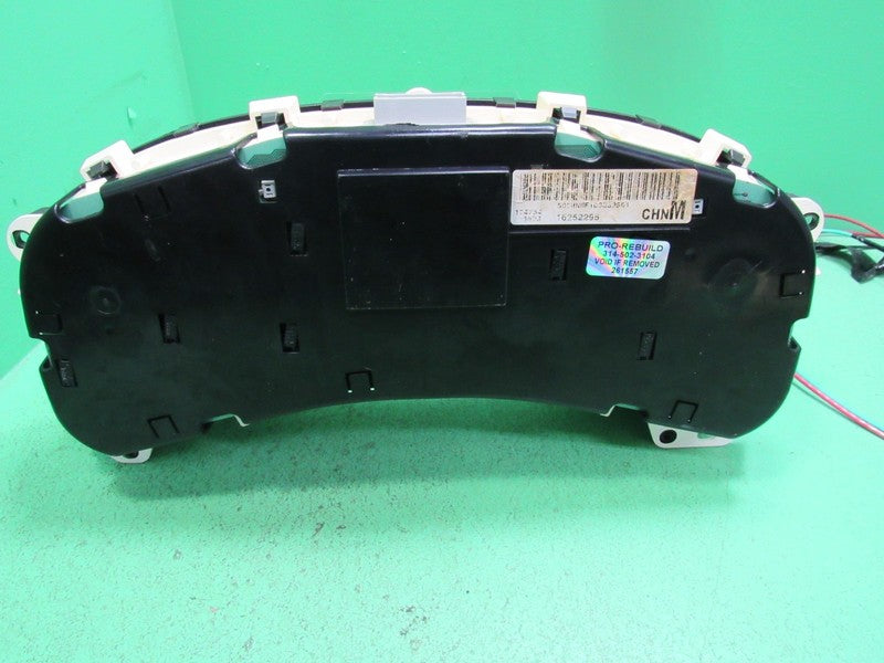 01-02 YUKON SIERRA DENALI INSTRUMENT GAUGE CLUSTER SPEEDO TACH MILEAGE