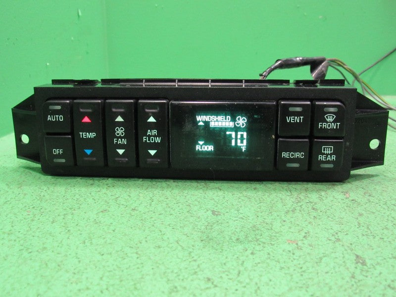 16202304 97-05 BUICK PARK AVE AC DIGITAL CLIMATE TEMPERATURE CONTROL R