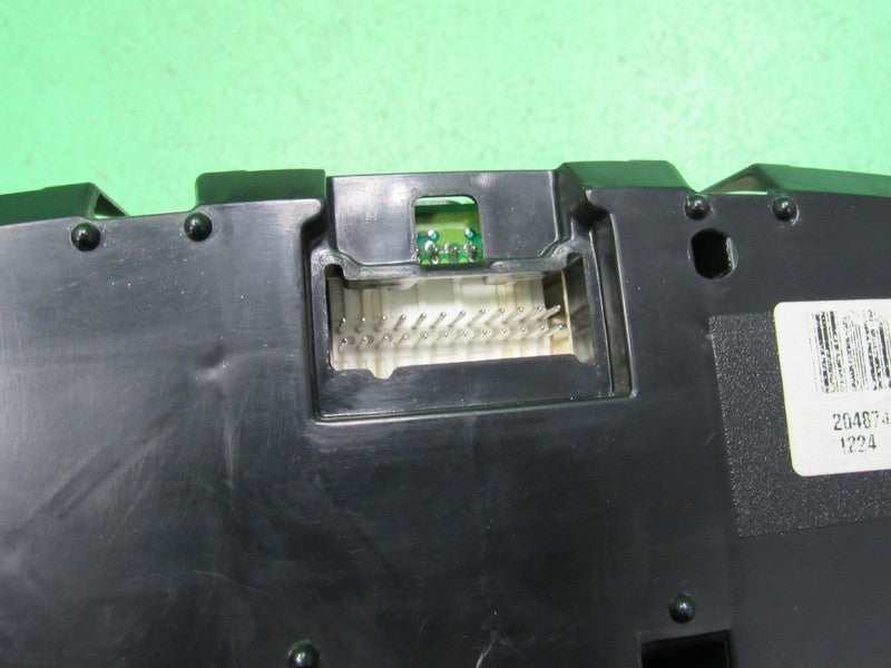 03-04 CADILLAC ESCALADE INSTRUMENT GAUGE CLUSTER SPEEDO MILEAGE PROG R