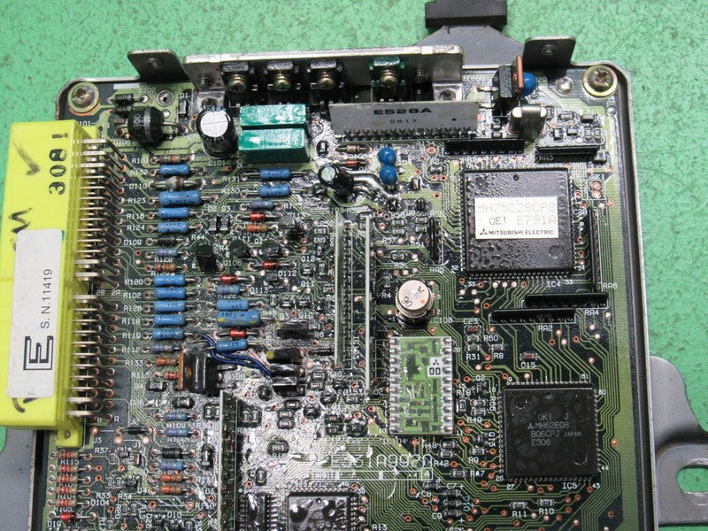 G618 90-93 MAZDA B2600i 2.6 ECU ECM PCM ENGINE COMPUTER G618 18 881 RE