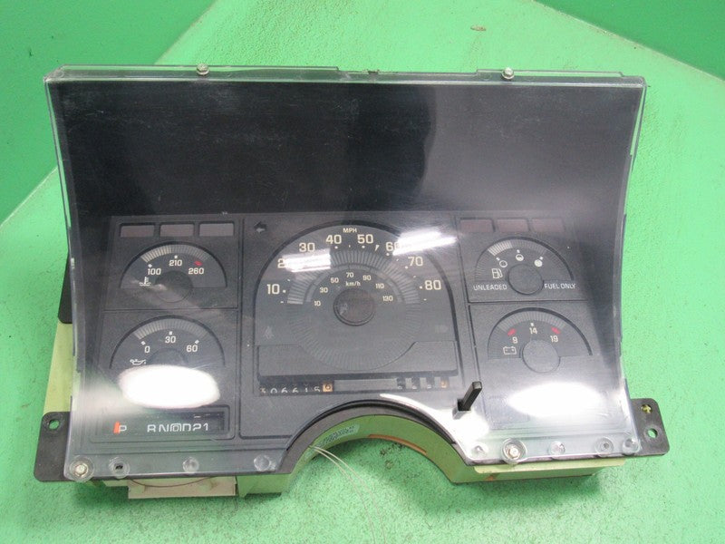 88-90 CHEVY C/K 1500 SILVERADO GMC INSTRUMENT GAUGE CLUSTER SPEEDO REB