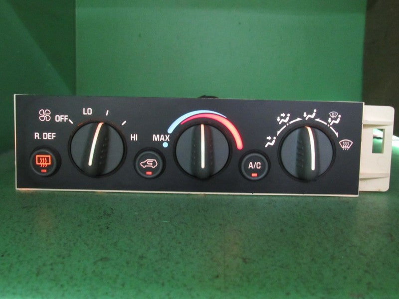 96-00 C/K TAHOE YUKON SUBURBAN AC HEATER CLIMATE TEMPERATURE CONTROL R