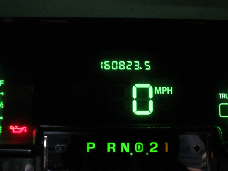 03-04 CROWN VIC GRAND MARQUIS DIGITAL INSTRUMENT GAUGE CLUSTER SPEEDO 