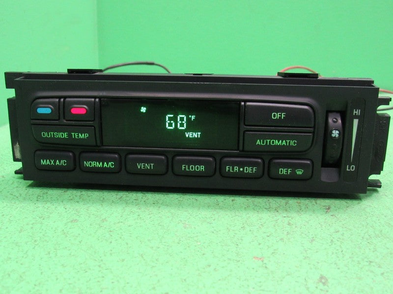 03-11 CROWN VIC EATC AUTOMATIC CLIMATE HEATER CONTROL 3W7H-19C933-AB R