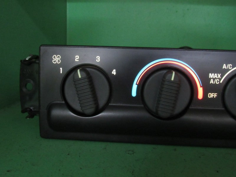 16250535 99-05 S10 BLAZER ENVOY C60 A/C MANUAL CLIMATE TEMP CONTROL RE