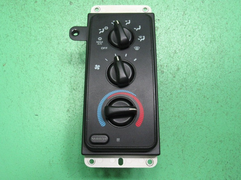 55055654AC 98 DODGE RAM A/C AC HEATER MANUAL CLIMATE TEMP CONTROL REBU