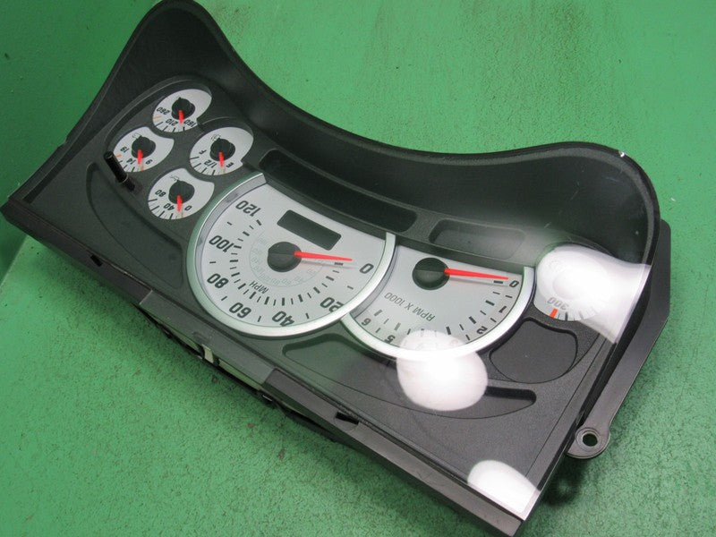 04 HUMMER H2 INSTRUMENT GAUGE CLUSTER SPEEDOMETER TACH MILEAGE PROG 06